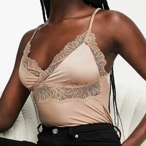 Abercrombie & Fitch satin lace bodysuit in pink xs NWT